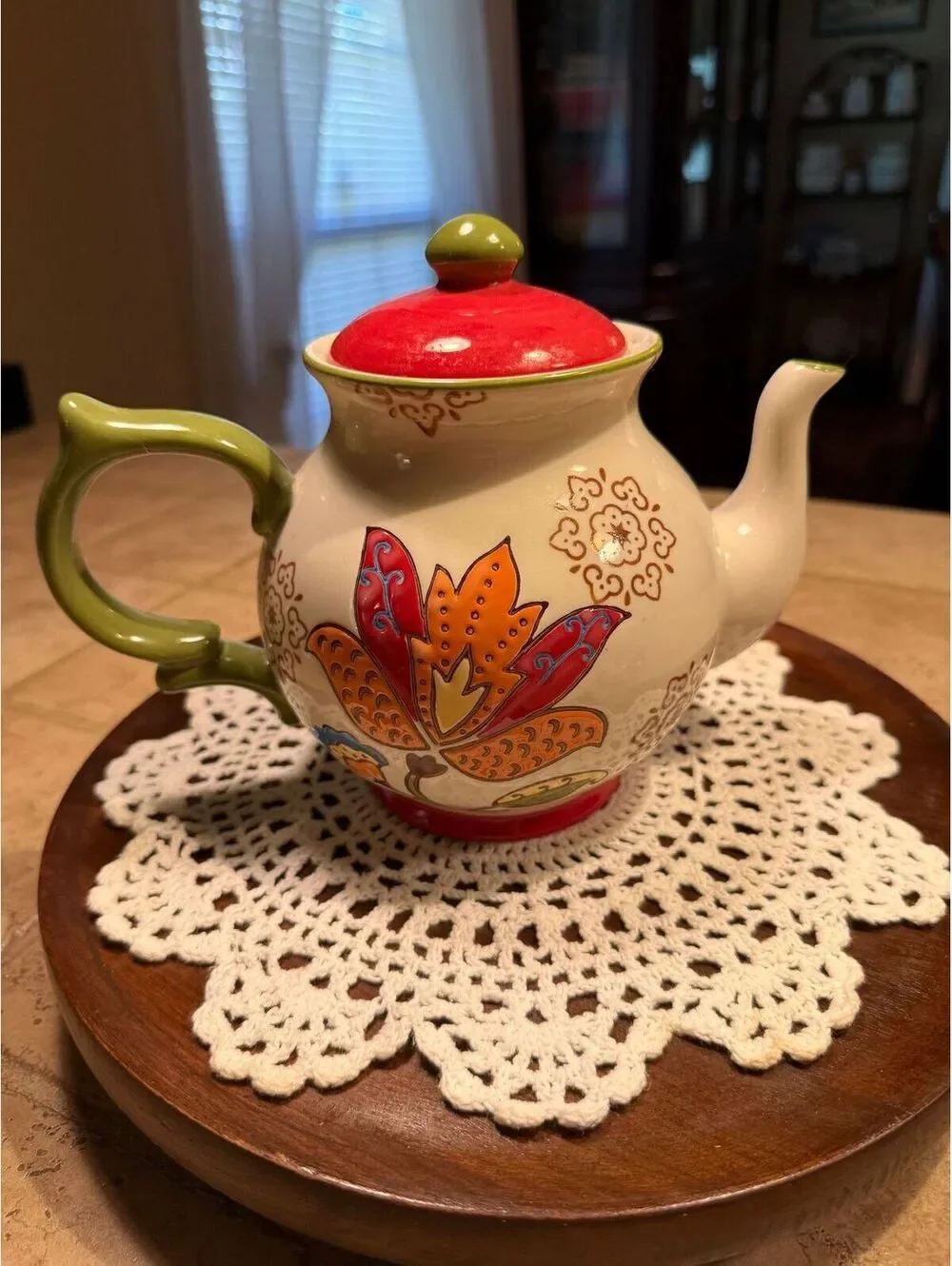 15. Cute Teapot!